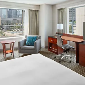 Marriott Downtown At Cf Eaton Centre Otel